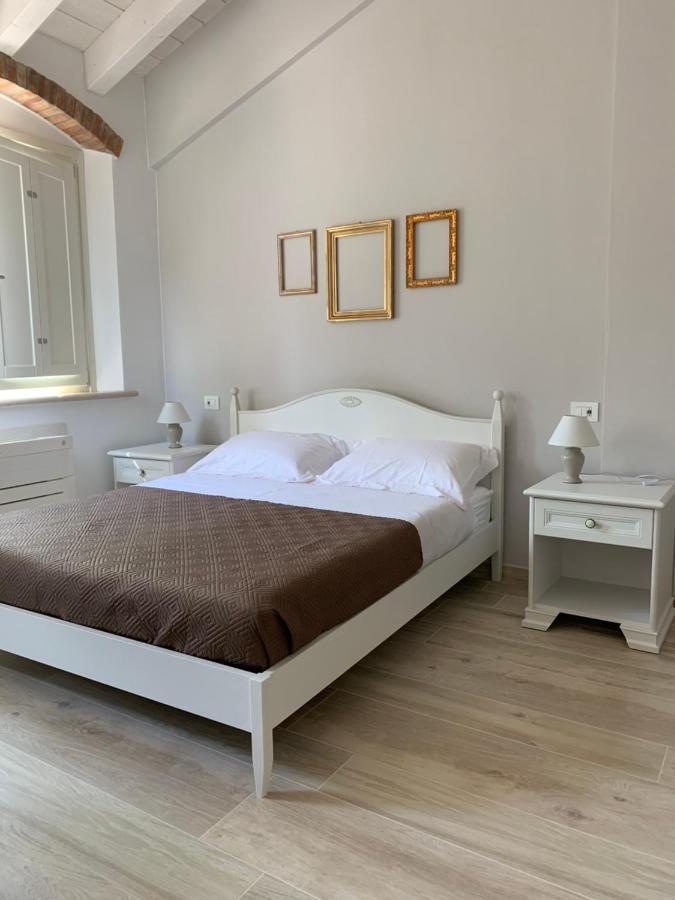 Roverbella B&B Nonna Teresa מראה חיצוני תמונה